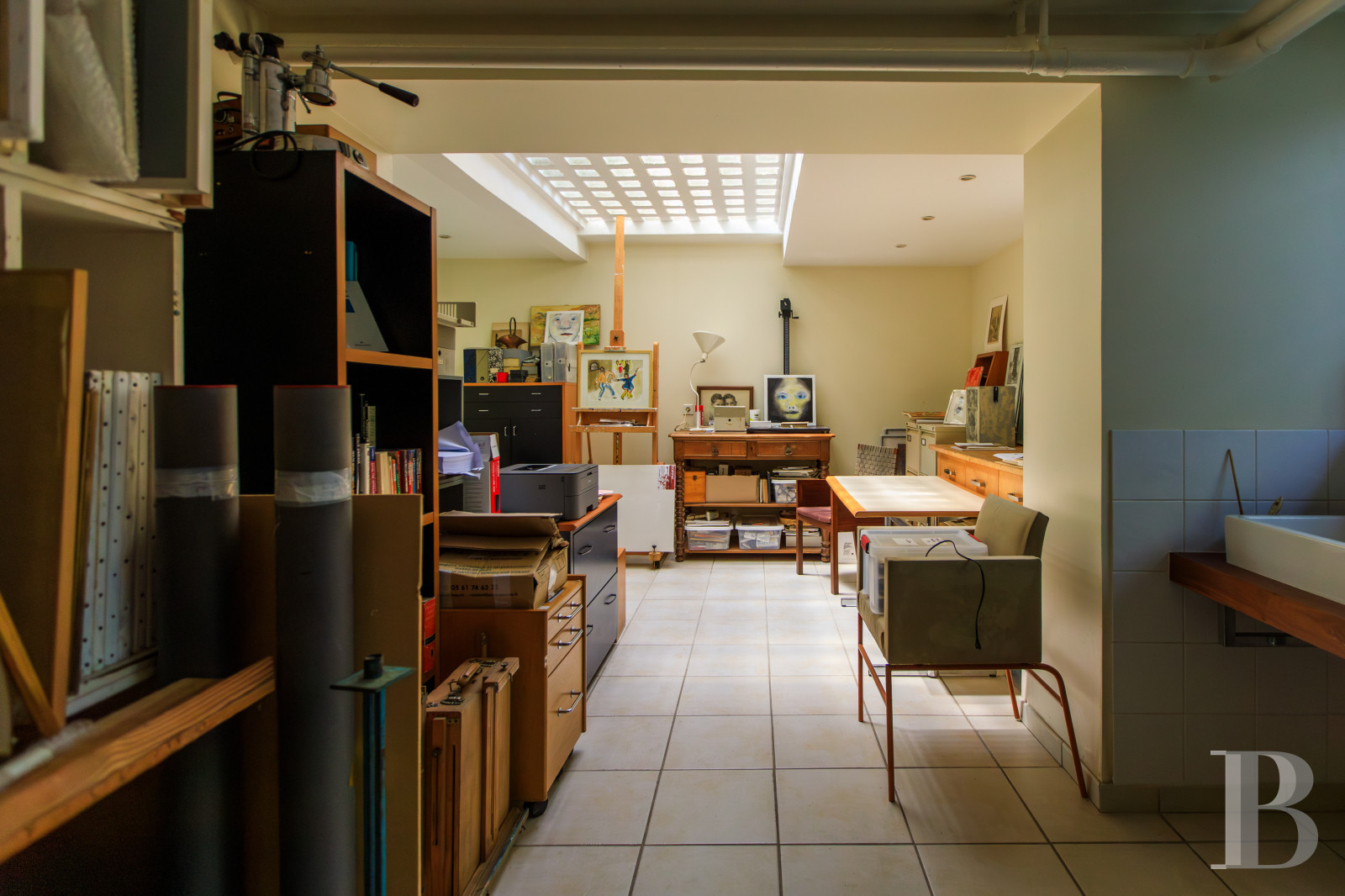 En Saône-et-Loire, à Mâcon, une villa et son jardin entièrement de style Art déco - photo  n°55